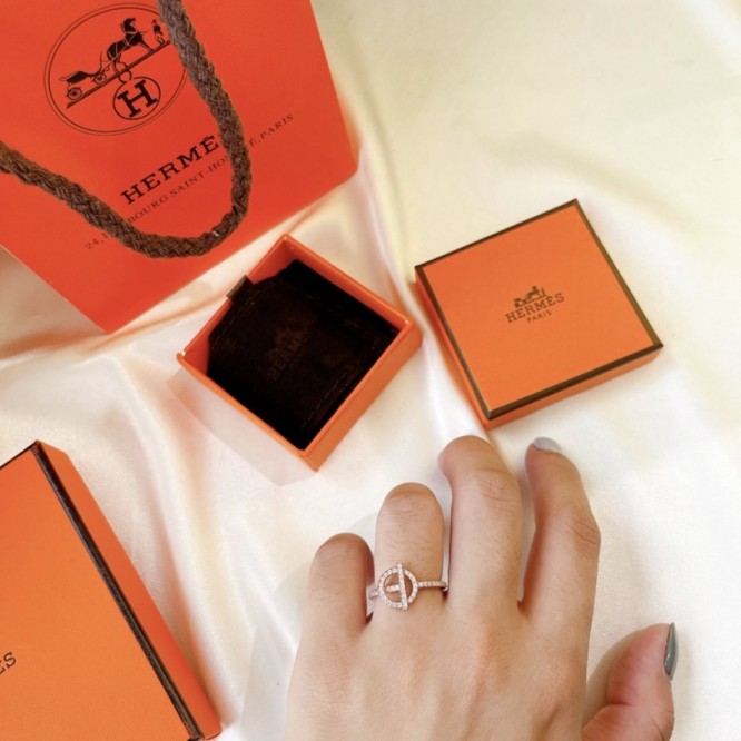 Hermes エルメス ・リング
