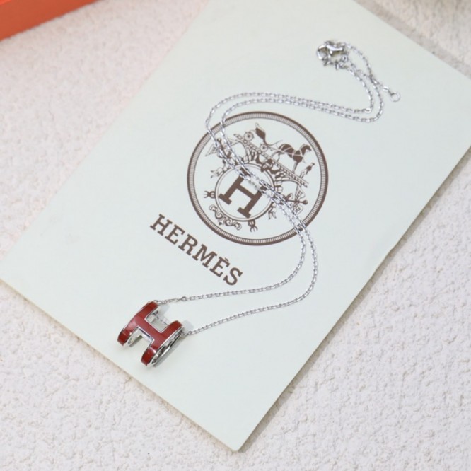 Hermes エルメス ・ネックレス