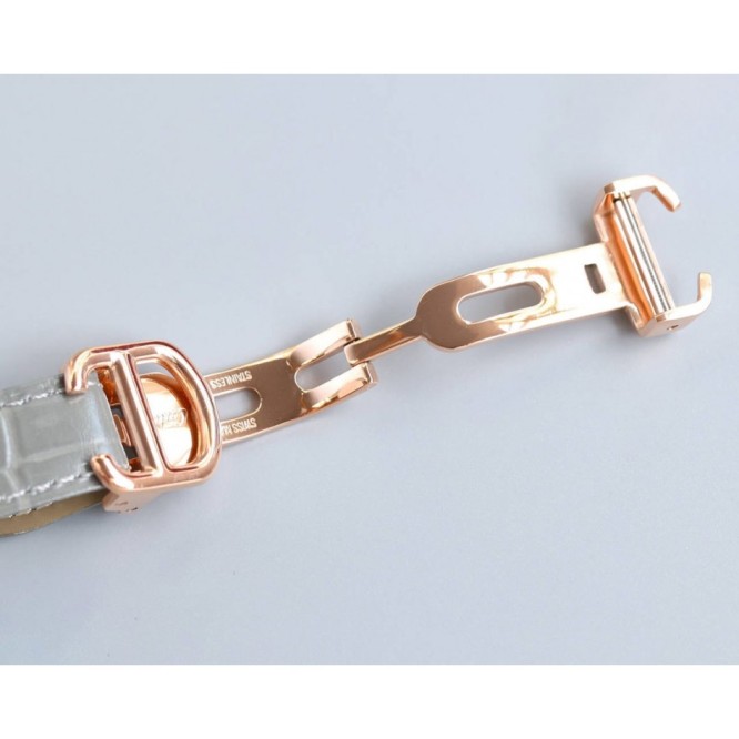 CARTIER バロンブルードゥカルティエ サントス-デュモン ウォッチの女性の腕時計