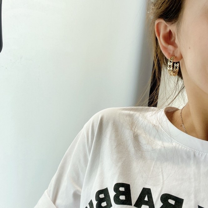 Chanel・ シャネルスタッドピアス イヤリング