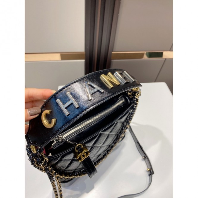 Chanel シャネル 最新なクラシックなハンドバッグ