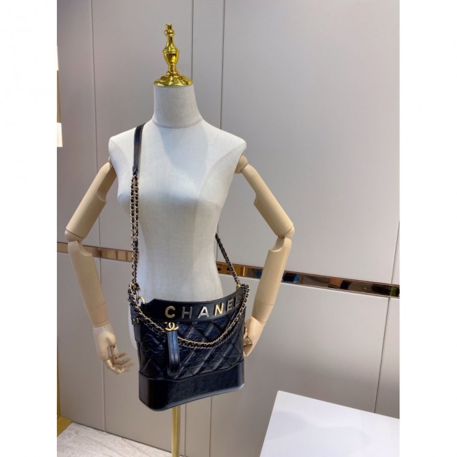 Chanel シャネル 最新なクラシックなハンドバッグ