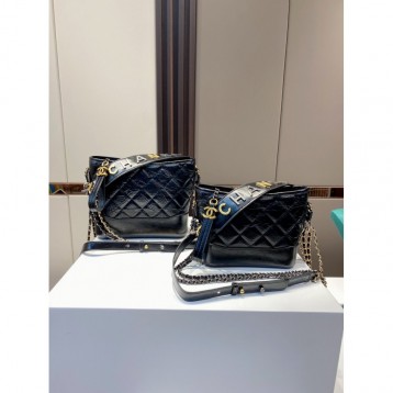 Chanel シャネル 最新なクラシックなハンドバッグ