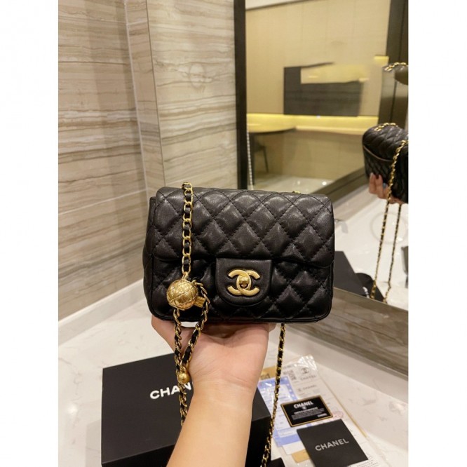 Chanel シャネル なクラシックなハンドバッグ