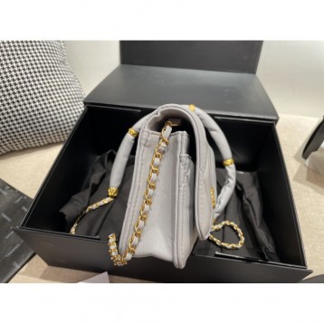 Chanel シャネル 大きなクラシックなハンドバッグ