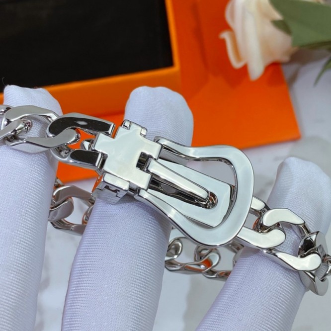 Hermes エルメス ・ブレスレット     