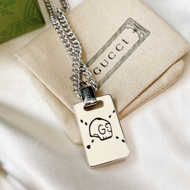 GUCCI ネックレス シルバー ユニセックス