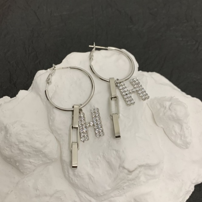 Hermes エルメス ・スタッドピアス イヤリング