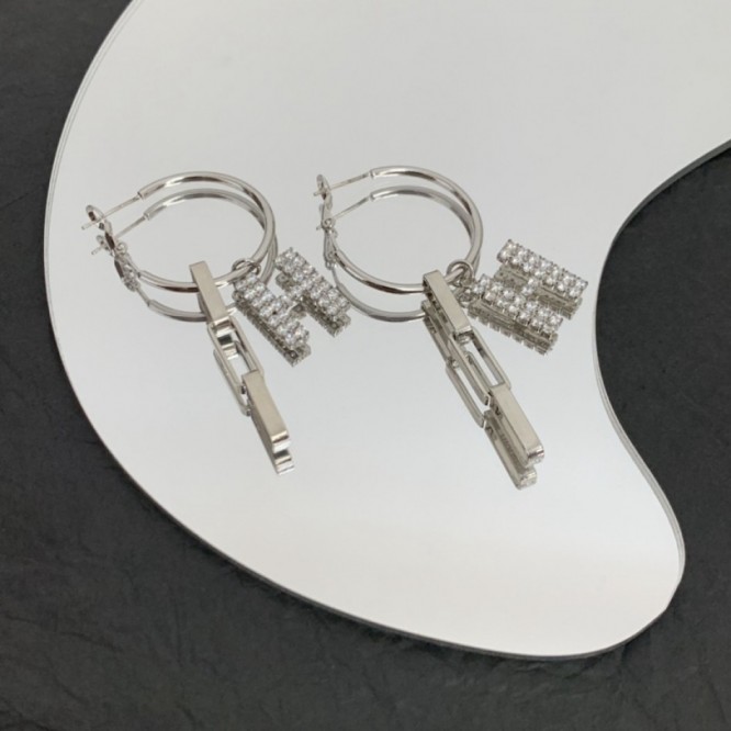 Hermes エルメス ・スタッドピアス イヤリング