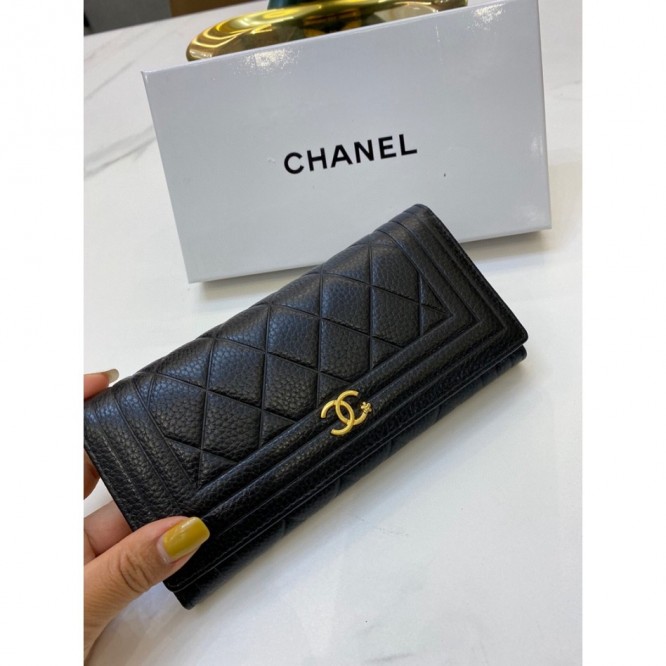 ChaneL・レザー コンチネンタルウォレット 財布 折財布