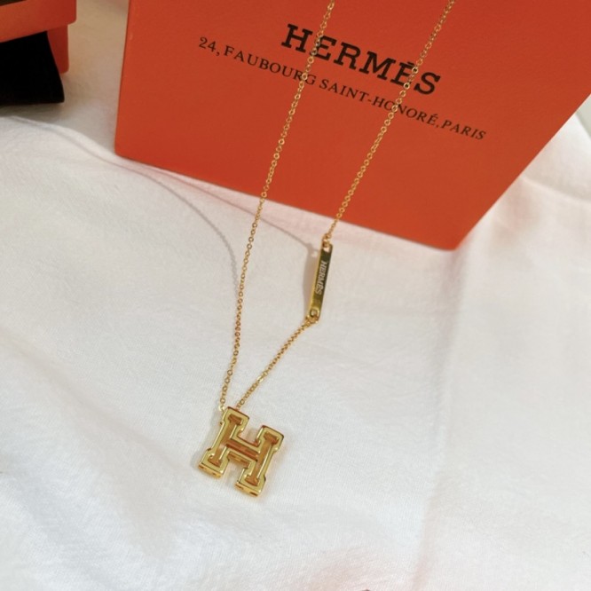 Hermes エルメス ・ネックレス