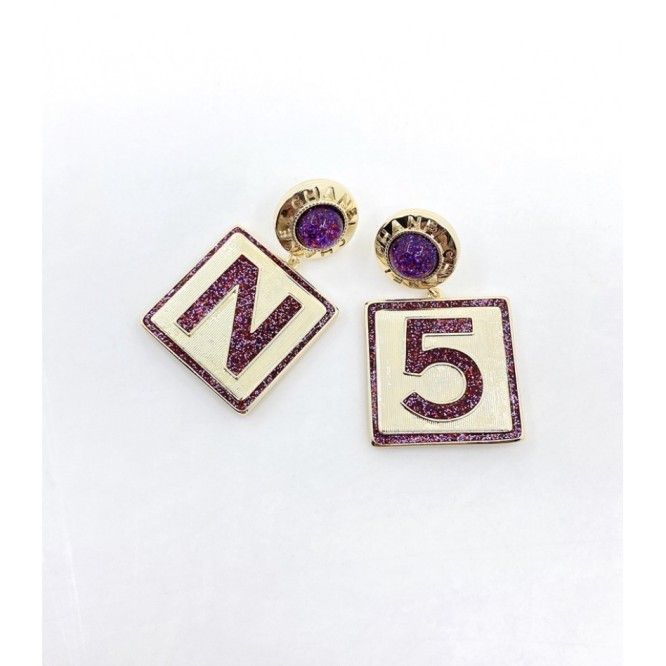 Chanel・ シャネルスタッドピアス イヤリング