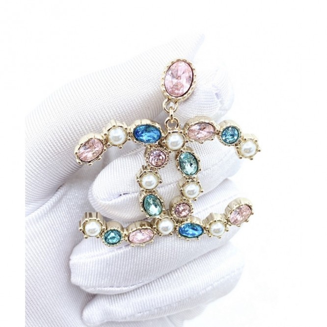 Chanel・ シャネルスタッドピアス イヤリング