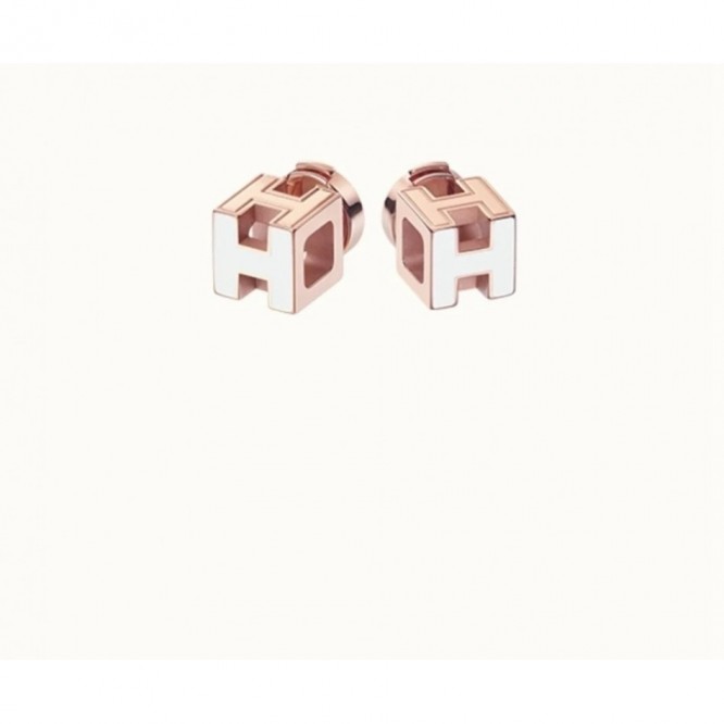 Hermes エルメス ・スタッドピアス イヤリング