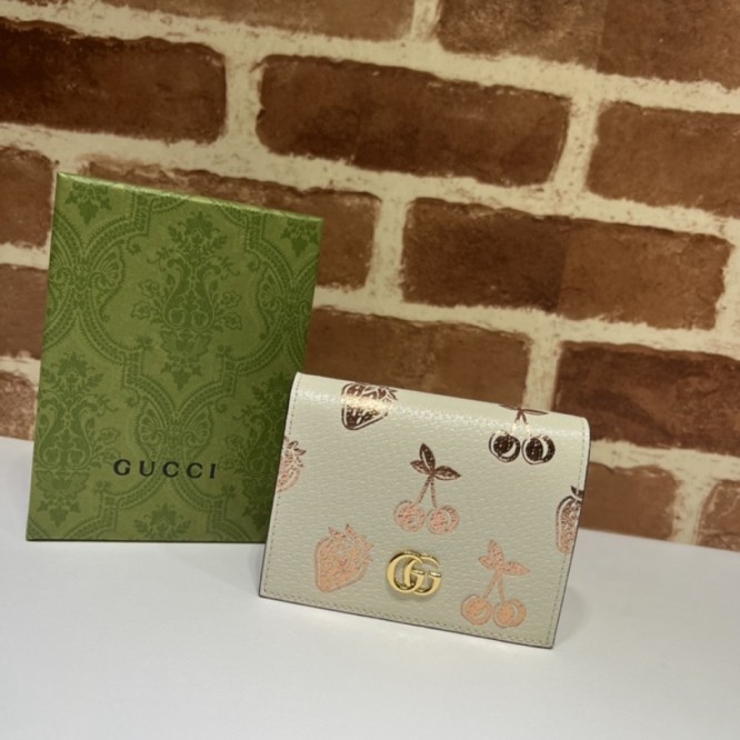 Gucci〔GGマーモント〕ベリー カードケース ウォレット ‎456126