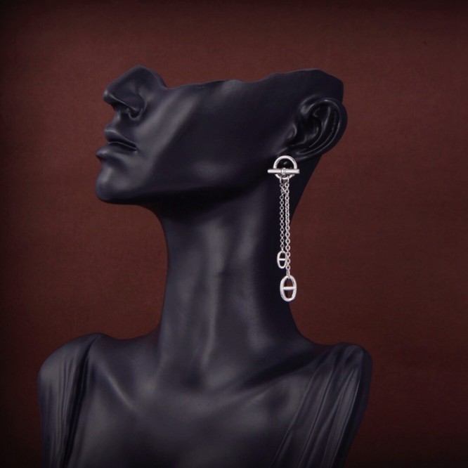 Hermes エルメス ・スタッドピアス イヤリング