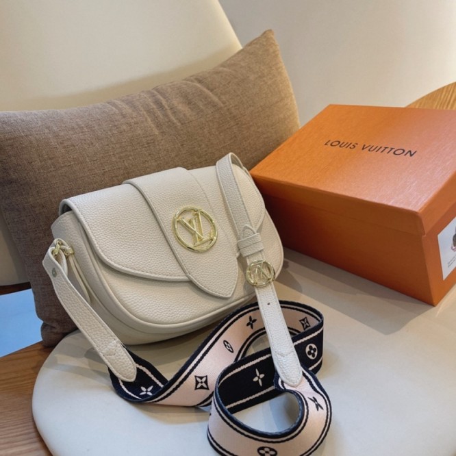 【Louis　Vuitton】LVポンヌフ・ソフト　PMM58964