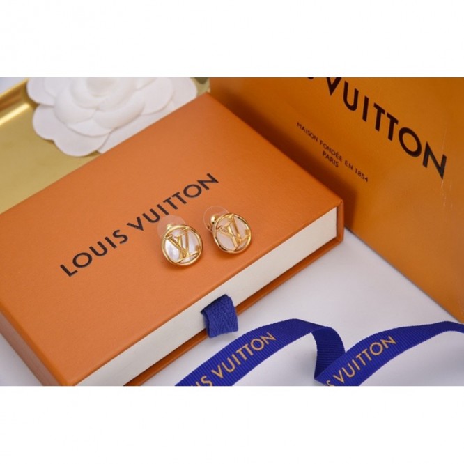 Louis Vuittonルイ ・スタッドピアス イヤリング