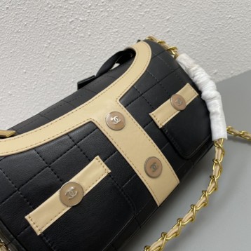 【CHANEL】 フラップバッグ ラムスキン ク