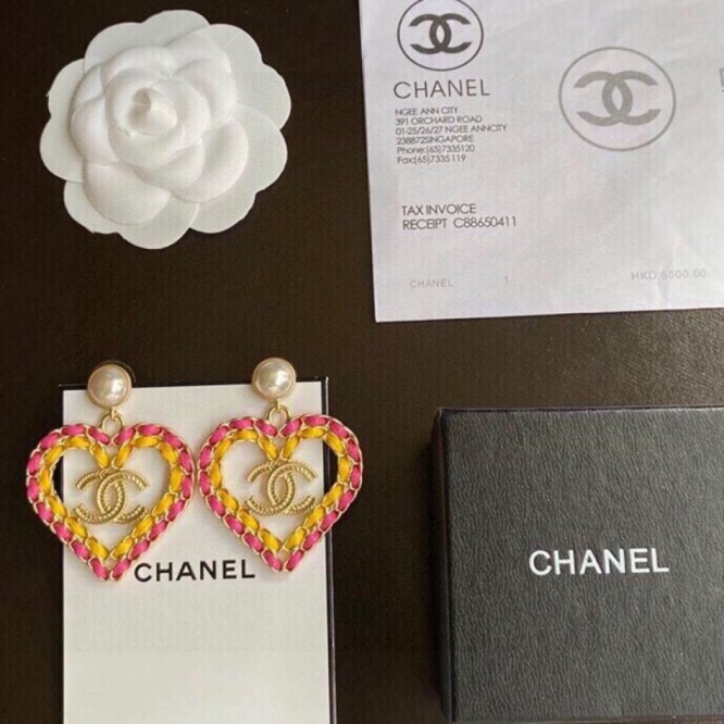 Chanel・ シャネルスタッドピアス イヤリング