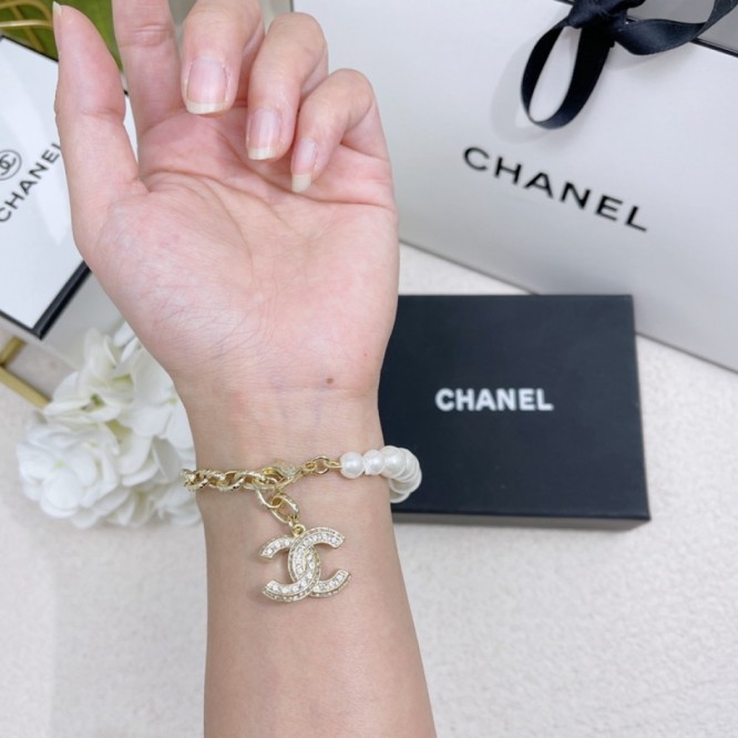 Chanel・ シャネルブレスレット