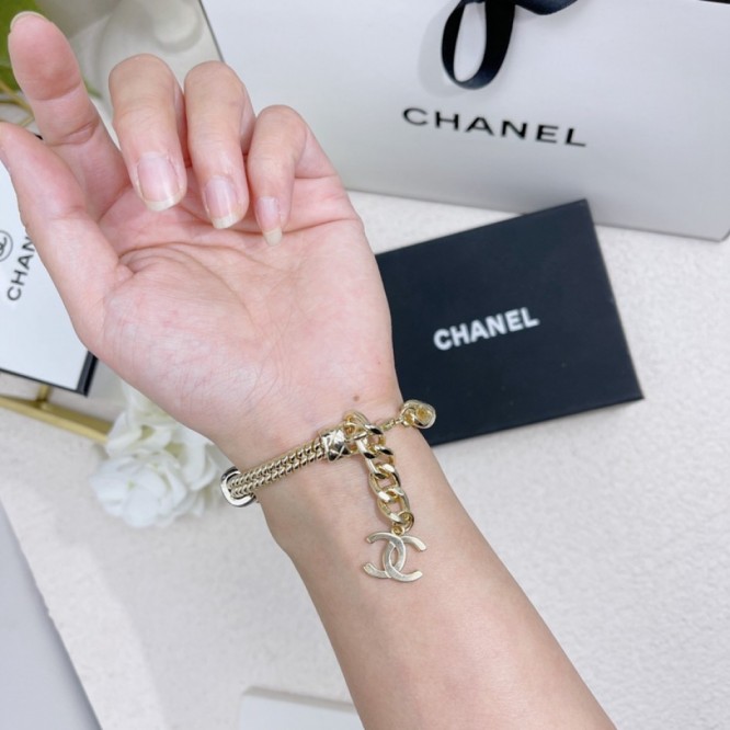 Chanel・ シャネルブレスレット