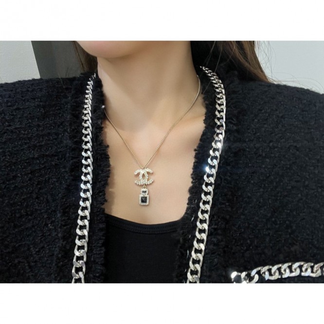 Chanel・ シャネルネックレス