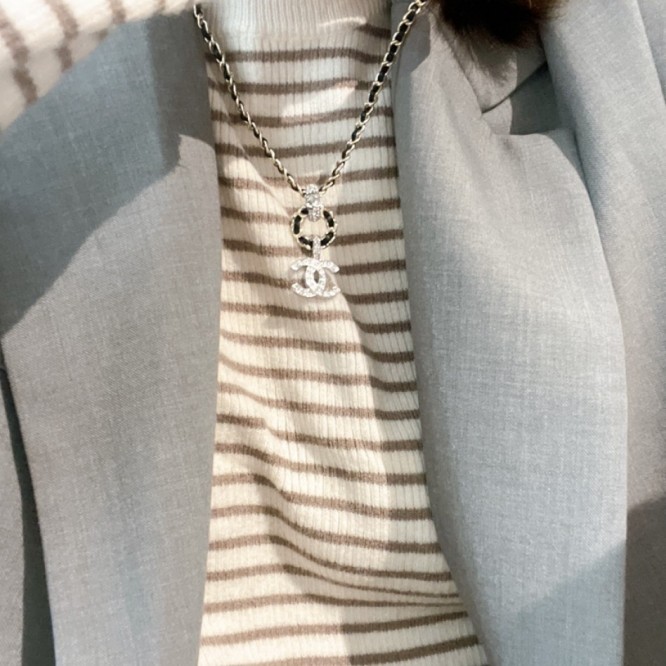 Chanel・ シャネルネックレス