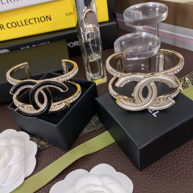 Chanel・ シャネルブレスレット
