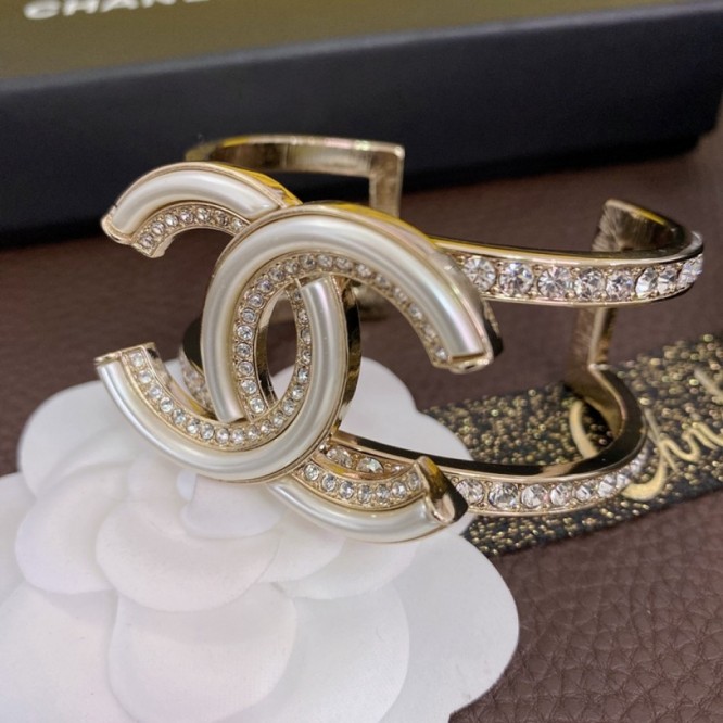 Chanel・ シャネルブレスレット