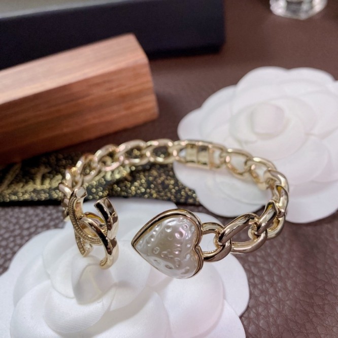 Chanel・ シャネルブレスレット