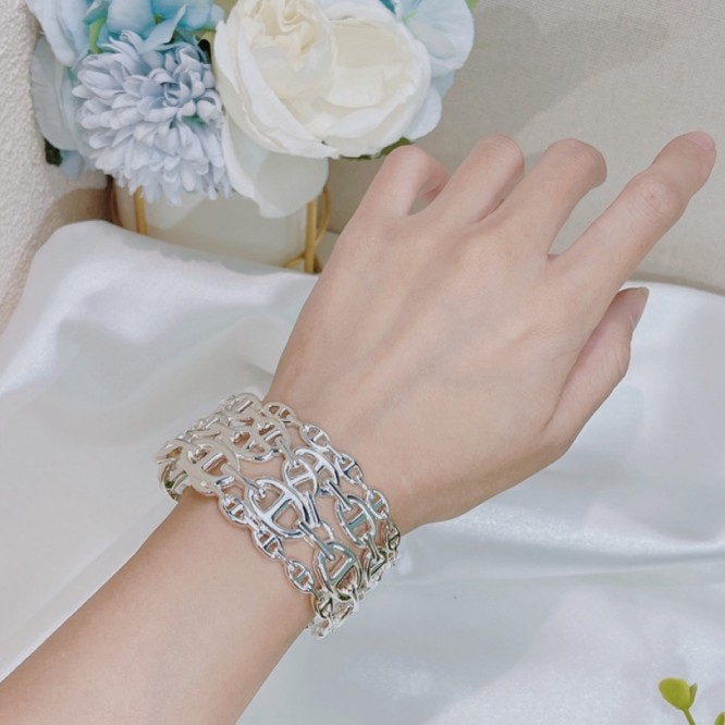 Hermes エルメス ・ブレスレット     