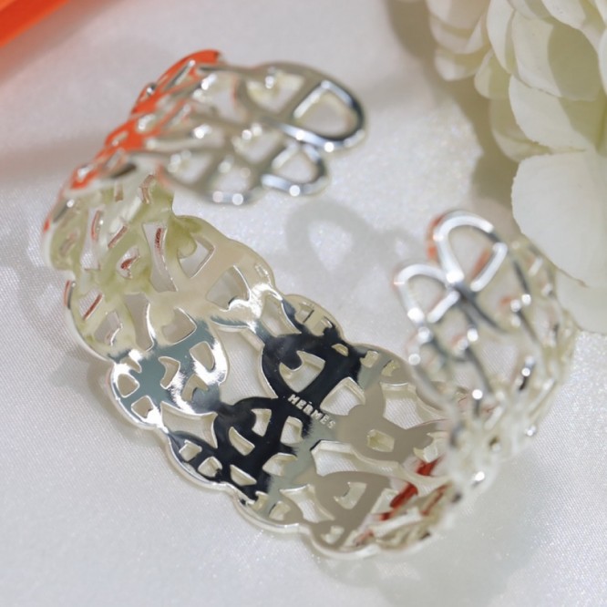 Hermes エルメス ・ブレスレット     