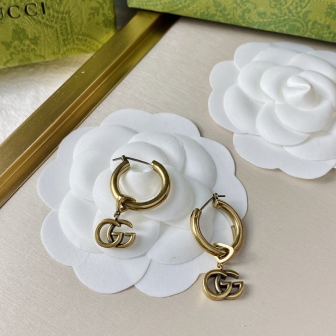 【GUCCIグッチ】ダブルG イヤリング