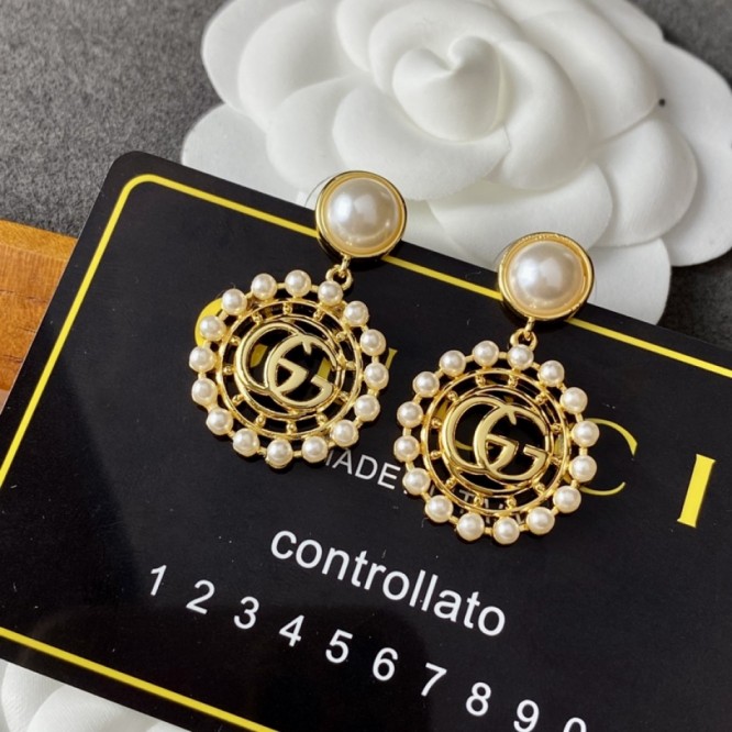 【GUCCIグッチ】ダブルG イヤリング