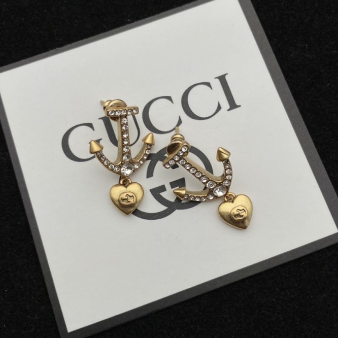 【GUCCIグッチ】ダブルG イヤリング