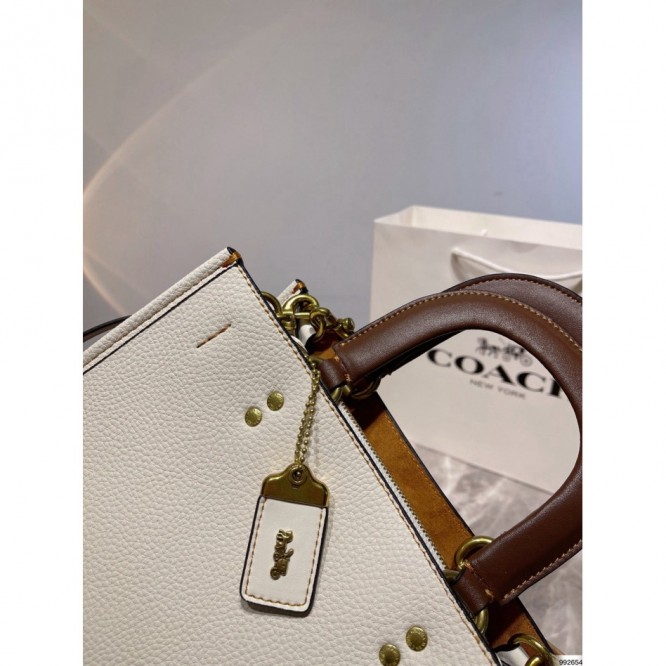 Coachコーチ・最新なクラシック ショルダーバッグ 手提げ袋 肩掛け