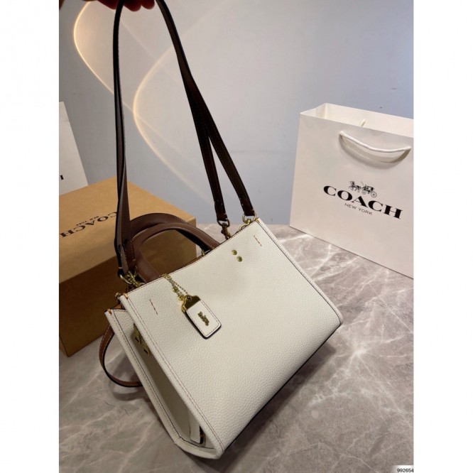 Coachコーチ・最新なクラシック ショルダーバッグ 手提げ袋 肩掛け