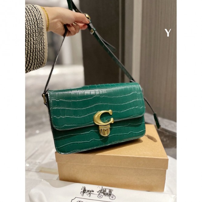 Coachコーチ・最新なクラシック ショルダーバッグ 手提げ袋 肩掛け