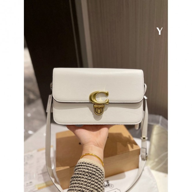 Coachコーチ・最新なクラシック ショルダーバッグ 手提げ袋 肩掛け