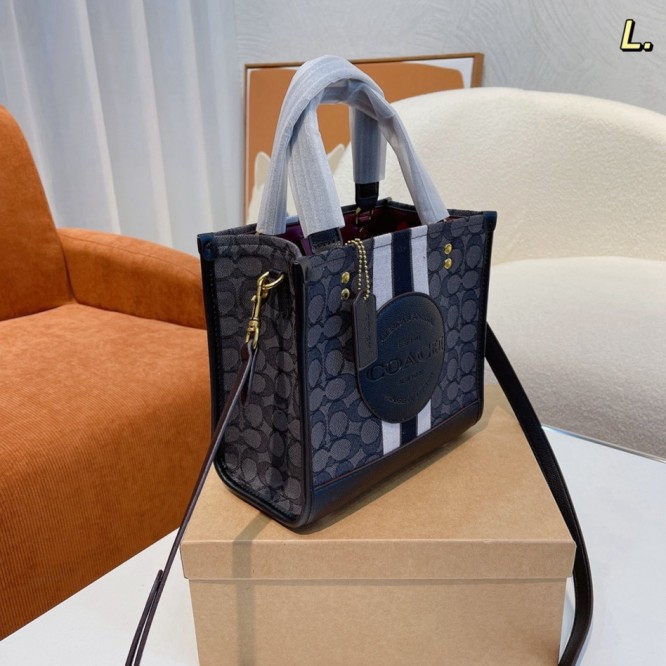 Coachコーチ・最新なクラシック ショルダーバッグ 手提げ袋 肩掛け