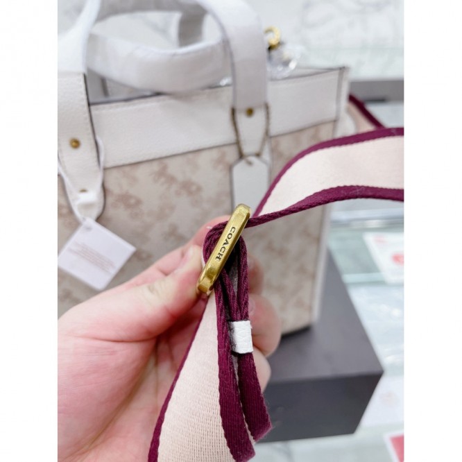 Coachコーチ・最新なクラシック ショルダーバッグ 手提げ袋 肩掛け