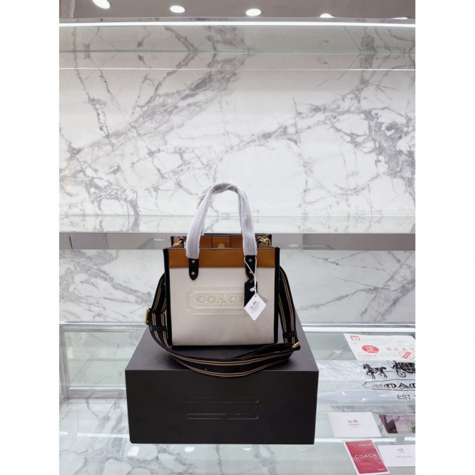 Coachコーチ・最新なクラシック ショルダーバッグ 手提げ袋 肩掛け
