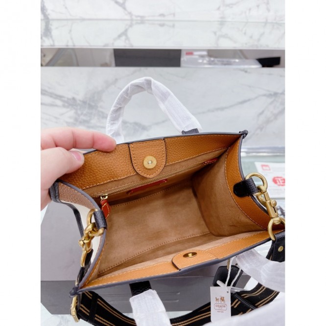 Coachコーチ・最新なクラシック ショルダーバッグ 手提げ袋 肩掛け