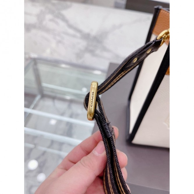 Coachコーチ・最新なクラシック ショルダーバッグ 手提げ袋 肩掛け