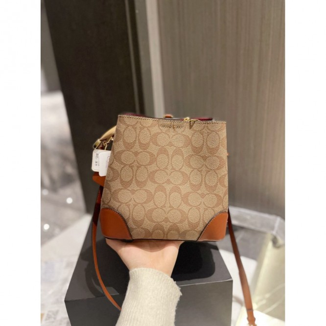 Coachコーチ・最新なクラシック ショルダーバッグ 手提げ袋 肩掛け