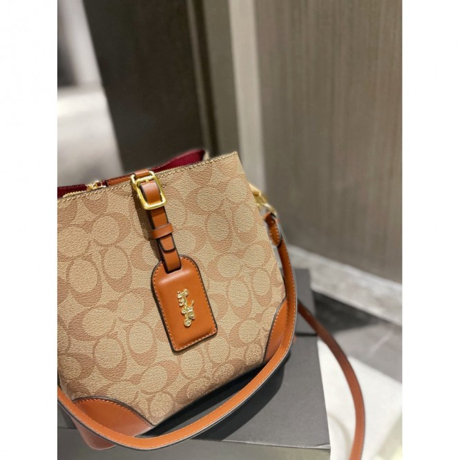 Coachコーチ・最新なクラシック ショルダーバッグ 手提げ袋 肩掛け