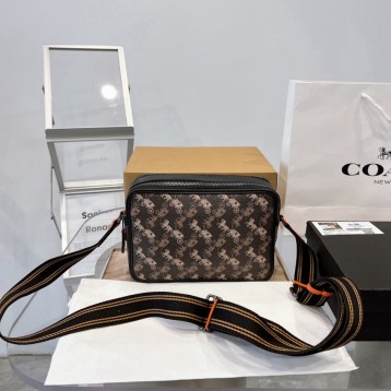 Coachコーチ・最新なクラシック ショルダーバッグ 手提げ袋 肩掛けカメラバッグ