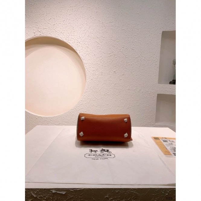 Coachコーチ・最新なクラシック ショルダーバッグ 手提げ袋 肩掛け