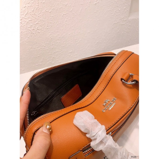 Coachコーチ・最新なクラシック ショルダーバッグ 手提げ袋 肩掛け